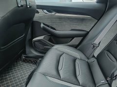 Lynk & Co 2.0TD Edition - ფოტო 10