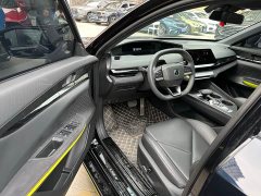 Changan UNI-V 1.5T Edition - ფოტო 4