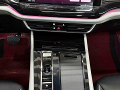 Volkswagen 380TSI AWDLuxury Edition - ფოტო 9