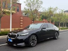 BMW 5 530Li Deluxe Version M - ფოტო 16