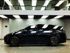 Li Auto i8 Edition - ფოტო 2