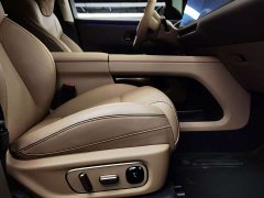Li Auto i8 Edition - ფოტო 20