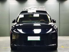 Li Auto i8 Edition - ფოტო 4