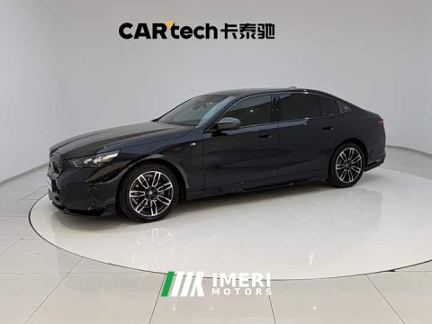 2024 BMW 5 525Li M - ავტომობილი ჩინეთიდან