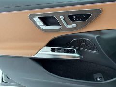 Mercedes-Benz E 300 L Fashion Version - ფოტო 16
