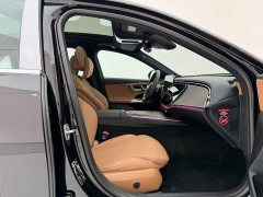 Mercedes-Benz E 300 L Fashion Version - ფოტო 18
