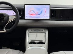 BMW 05 EV 520KM Edition - ფოტო 17