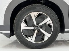 BMW 05 EV 520KM Edition - ფოტო 4
