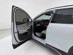 BMW 05 EV 520KM Edition - ფოტო 6