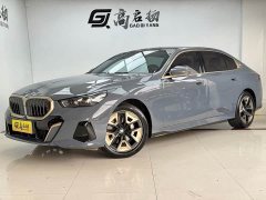 BMW 5 530Li Version M - ფოტო 1