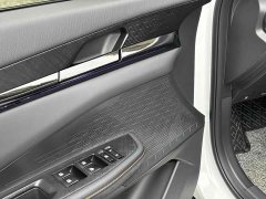 Changan UNI-V 1.5T Premium Version - ფოტო 8