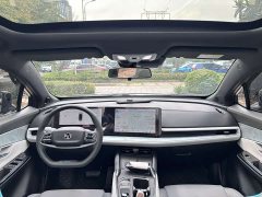 Changan UNI-T 1.5T Premium Version - ფოტო 13