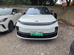 Li Auto L7 Pro - ფოტო 3
