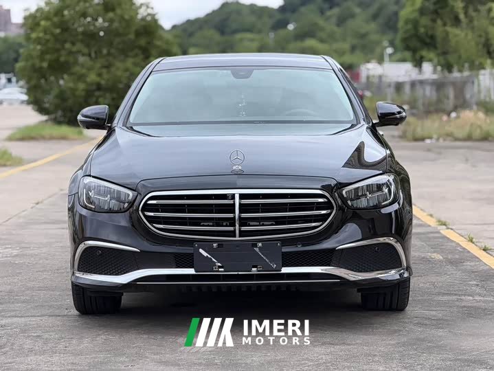 Mercedes-Benz E 300 L Luxury Version - ავტომობილი ჩინეთიდან