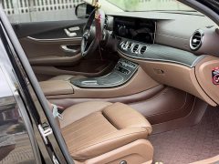 Mercedes-Benz E 300 L Luxury Version - ფოტო 5