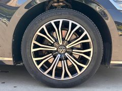 Volkswagen 380TSI Luxury Edition - ფოტო 19