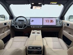 Li Auto L6 Max Edition - ფოტო 13