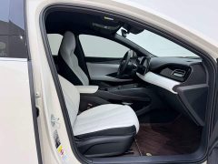 BYD 06 DM-i Smart Drive Edition 80KMLuxury Version - ფოტო 13