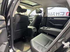 Mercedes-Benz 260TURBO Luxury Edition - photo 15