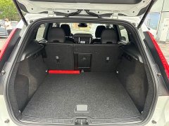 Volvo XC40 B3 Luxury Edition - ფოტო 16