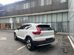 Volvo XC40 B3 Luxury Edition - ფოტო 6