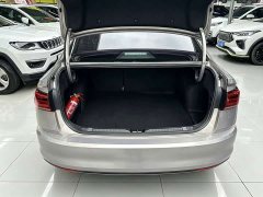 Volkswagen 1.5L Version - ფოტო 19
