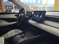 BYD 05 DM-i Smart Drive Edition 55KMLuxury Version - ფოტო 9