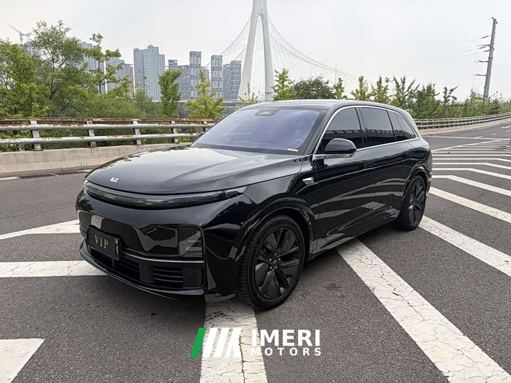 Li Auto L7 Pro - ავტომობილი ჩინეთიდან
