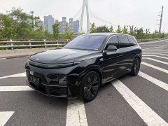 Li Auto L7 Pro - ფოტო 1