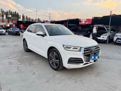 Audi Q5L 40 TFSI Fashion Version - ფოტო 3