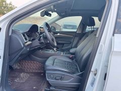 Audi Q5L 40 TFSI Fashion Version - ფოტო 4