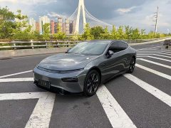 Xpeng P7 625E - ფოტო 1
