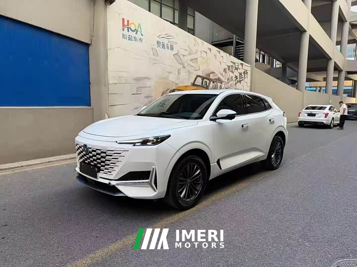 Changan UNI-K 2.0T Luxury Version