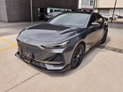 Changan UNI-V 1.5T Edition - ფოტო 1