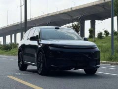 Li Auto L6 Max Edition - ფოტო 3