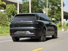 Li Auto L6 Max Edition - ფოტო 5