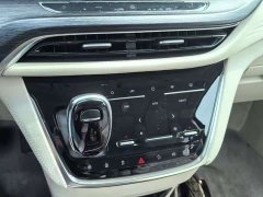 Buick GL8 Avenir Edition - ფოტო 8
