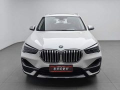BMW X1 sDrive20Li Deluxe Version - ფოტო 3