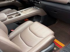 Mercedes-Benz 730 125km Luxury Version - ფოტო 3