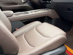 Mercedes-Benz 730 125km Luxury Version - ფოტო 4