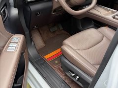Mercedes-Benz 730 125km Luxury Version - ფოტო 9
