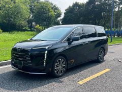 GAC E8 PHEV 150km MAX - ფოტო 1
