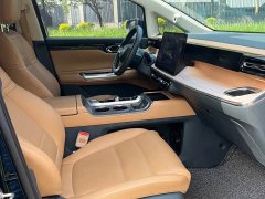 GAC E8 PHEV 150km MAX - ფოტო 11