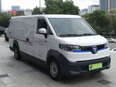 Dongfeng E7 EV 2 46.36kWh - ფოტო 3