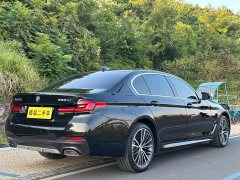 BMW 5 530Li Version M - ფოტო 15