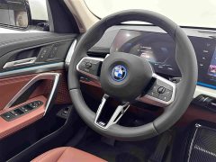 BMW iX1 eDrive25L M - ფოტო 10