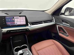 BMW iX1 eDrive25L M - ფოტო 15