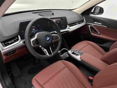 BMW iX1 eDrive25L M - ფოტო 17