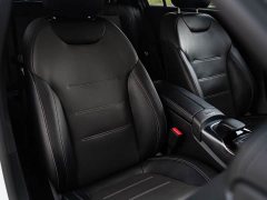 Mercedes-Benz AAMG AMG A 35 L 4MATIC - photo 17