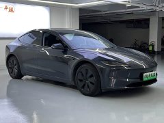 Tesla Model 3 Edition - ფოტო 3